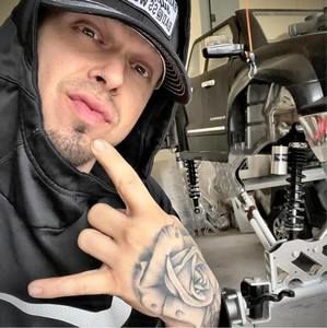 Meet your Posher, Jordan